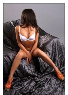 Василиса — проститутка для девушек 