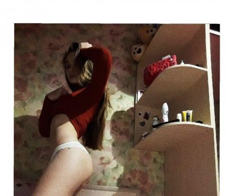 Красивая давалка (22 лет), досуг в Калининграде (Ленинградский)