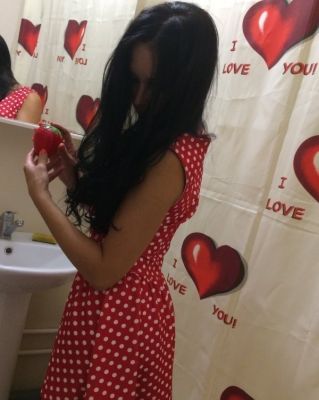 Дарина — проститутка с большими формами, 25 лет