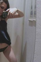 Настя, 27 лет — госпожа со страпоном