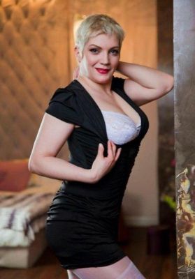 Ксюша, рост: 170, вес: 65